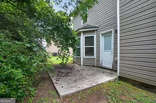 2735 Sand Lake Ct, College Park, GA 30349 - Photo 2