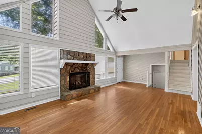 3724 Summit Drive NW, Acworth, GA 30101 - Photo 4