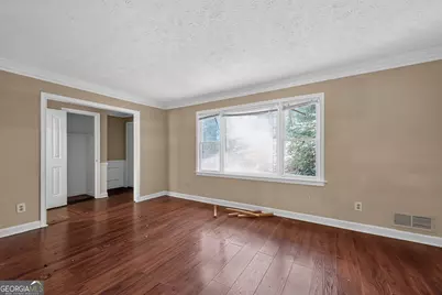 575 Oak Springs Drive NW, Lawrenceville, GA 30043 - Photo 6