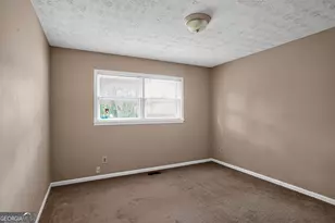 2336 Carnes Rd, Jonesboro, GA 30236 - Photo 8