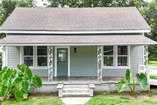 227 Newcomb St, Rockmart, GA 30153 - Photo 1
