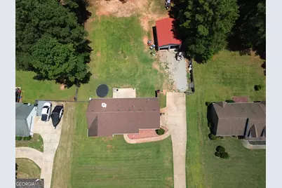 132 Old Stonewall Drive, Locust Grove, GA 30248 - Photo 4