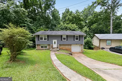 6108 Cherokee Valley Way, Lithonia, GA 30058 - Photo 2