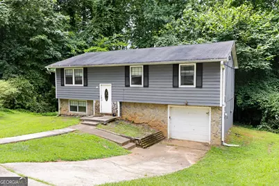 6108 Cherokee Valley Way, Lithonia, GA 30058 - Photo 10