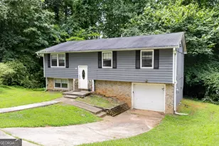 6108 Cherokee Valley Way, Lithonia, GA 30058 - Photo 10