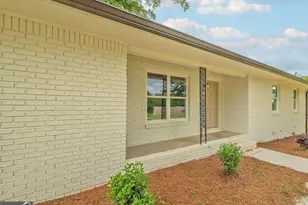 329 Church St, Pendergrass, GA 30567 - Photo 6