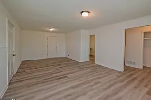 371 Church St, Pendergrass, GA 30567 - Photo 8