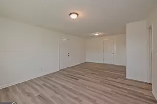 371 Church St, Pendergrass, GA 30567 - Photo 6