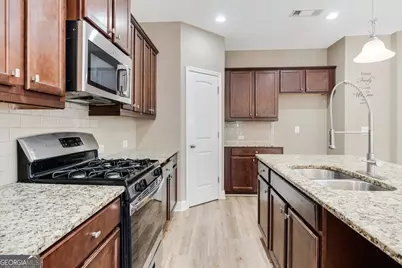 250 Jackson Avenue, Braselton, GA 30517 - Photo 10