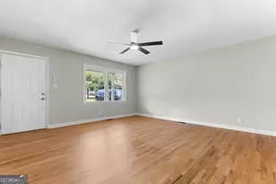 102 Hillridge Dr, Warner Robins, GA 31088 - Photo 8