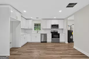 4322 Lower Fayetteville Rd, Sharpsburg, GA 30277 - Photo 8