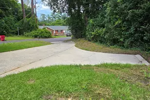 2192 General Winship Dr, Macon, GA 31204 - Photo 4
