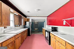 110 Houston St, Sylvester, GA 31791 - Photo 8