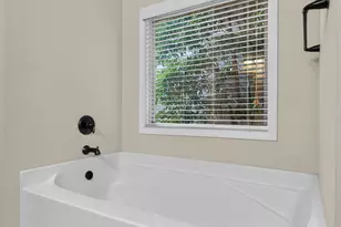 1143 Pebble Creek Ln, Locust Grove, GA 30248 - Photo 20