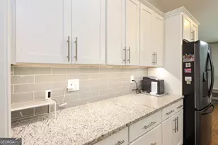 1319 Idlewood Ct, McDonough, GA 30252 - Photo 14