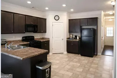 1740 Snapping Court, Winder, GA 30680 - Photo 8