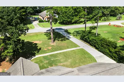 129 Larkspur, Albany, GA 31721 - Photo 10