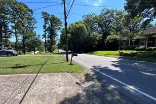 1128 Forsyth St, Monticello, GA 31064 - Photo 2