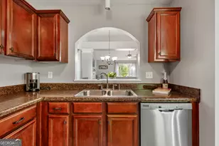 4307 Chads Park Dr, Powder Springs, GA 30127 - Photo 16