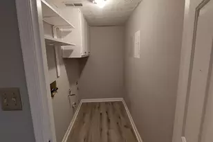 140 Hunters Ln, Fayetteville, GA 30215 - Photo 2