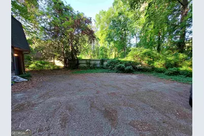 140 Hunters Lane #B, Fayetteville, GA 30215 - Photo 8