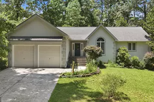 419 Thornwood Cir, Mount Airy, GA 30563 - Photo 1
