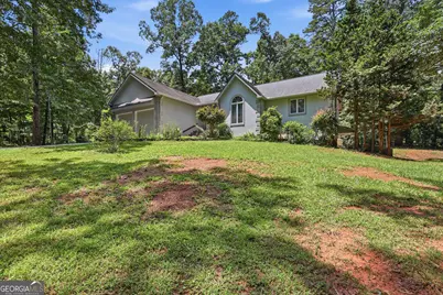 419 Thornwood Circle, Mount Airy, GA 30563 - Photo 12