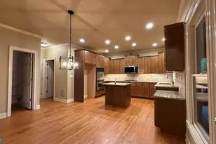 4920 Magnolia Creek Dr, Cumming, GA 30028 - Photo 4
