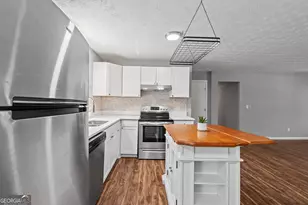4743 Bryant Dr, Snellville, GA 30039 - Photo 10