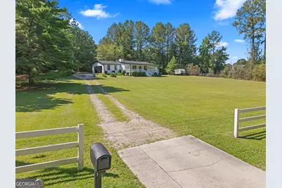 4743 Bryant Drive, Snellville, GA 30039 - Photo 4