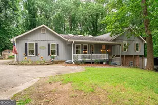 2627 Pinebrook Dr, Gainesville, GA 30506 - Photo 1