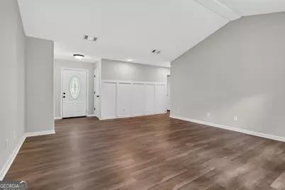 822 Lakeview Court, Hinesville, GA 31313 - Photo 10