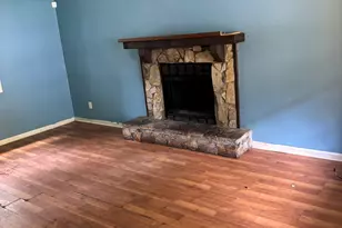 1036 Mainstreet Lake Dr, Stone Mountain, GA 30088 - Photo 20
