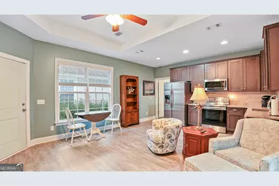 419 Palmetto Street, Saint Simons, GA 31522 - Photo 10