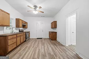 310 S Walnut St, Greensboro, GA 30642 - Photo 14