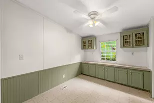 141 Gamecock Way, Barnesville, GA 30204 - Photo 14