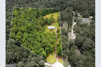 141 Gamecock Way, Barnesville, GA 30204 - Photo 2