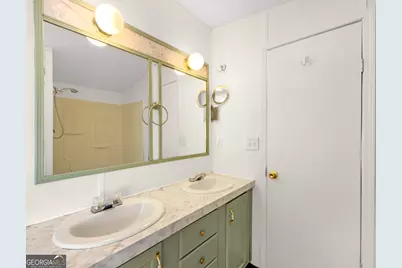 141 Gamecock Way, Barnesville, GA 30204 - Photo 28