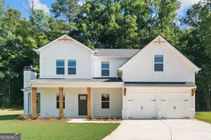 303 Hudson Ct, Jackson, GA 30233 - Photo 2