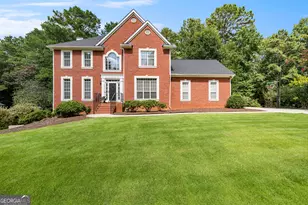 210 Jefferson Woods Dr, Peachtree City, GA 30269 - Photo 1