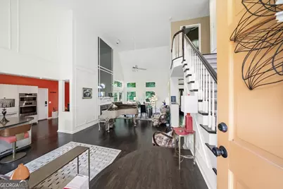 990 Lake Charles Drive, Roswell, GA 30075 - Photo 10