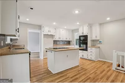 270 Saint Simons Cove, Lawrenceville, GA 30044 - Photo 2