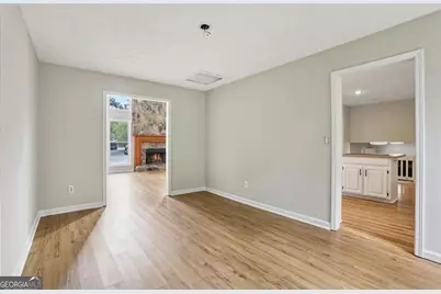 270 Saint Simons Cove, Lawrenceville, GA 30044 - Photo 10