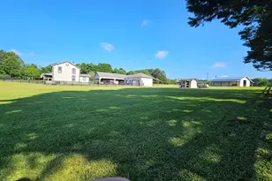 351 Moose Lodge Rd, Griffin, GA 30224 - Photo 2
