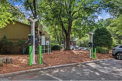 101 Dunbar Drive, Dunwoody, GA 30338 - Photo 44