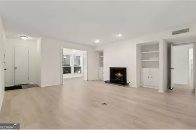 101 Dunbar Drive, Dunwoody, GA 30338 - Photo 6