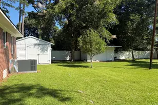 108 W Peter St, Cochran, GA 31014 - Photo 20