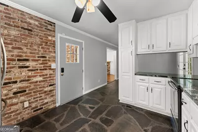 1085 Tanglewood Drive, Gainesville, GA 30501 - Photo 12
