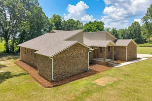 738 Sweet Magnolia Cir, Dublin, GA 31021 - Photo 4