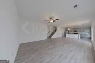 100 English Oak Ln, Warner Robins, GA 31093 - Photo 4